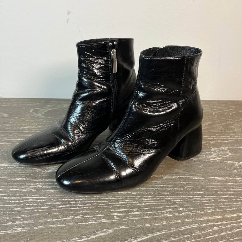 Minelli black varnished leather boots - 2” heel - US Women's size 6